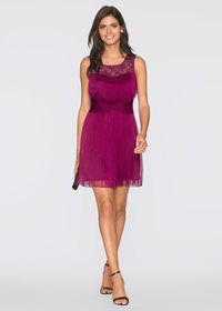 Kjøp billige ballkjoler